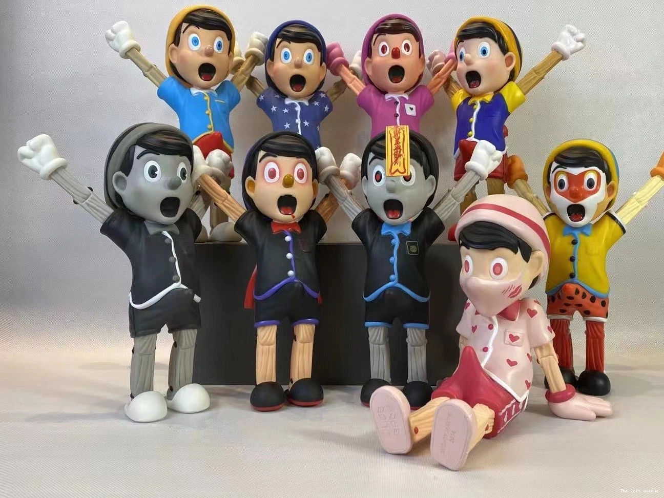 EDITION FIGURES (A WOOD AWAKENING) HALLOWEEN PINOCCHIO 0802